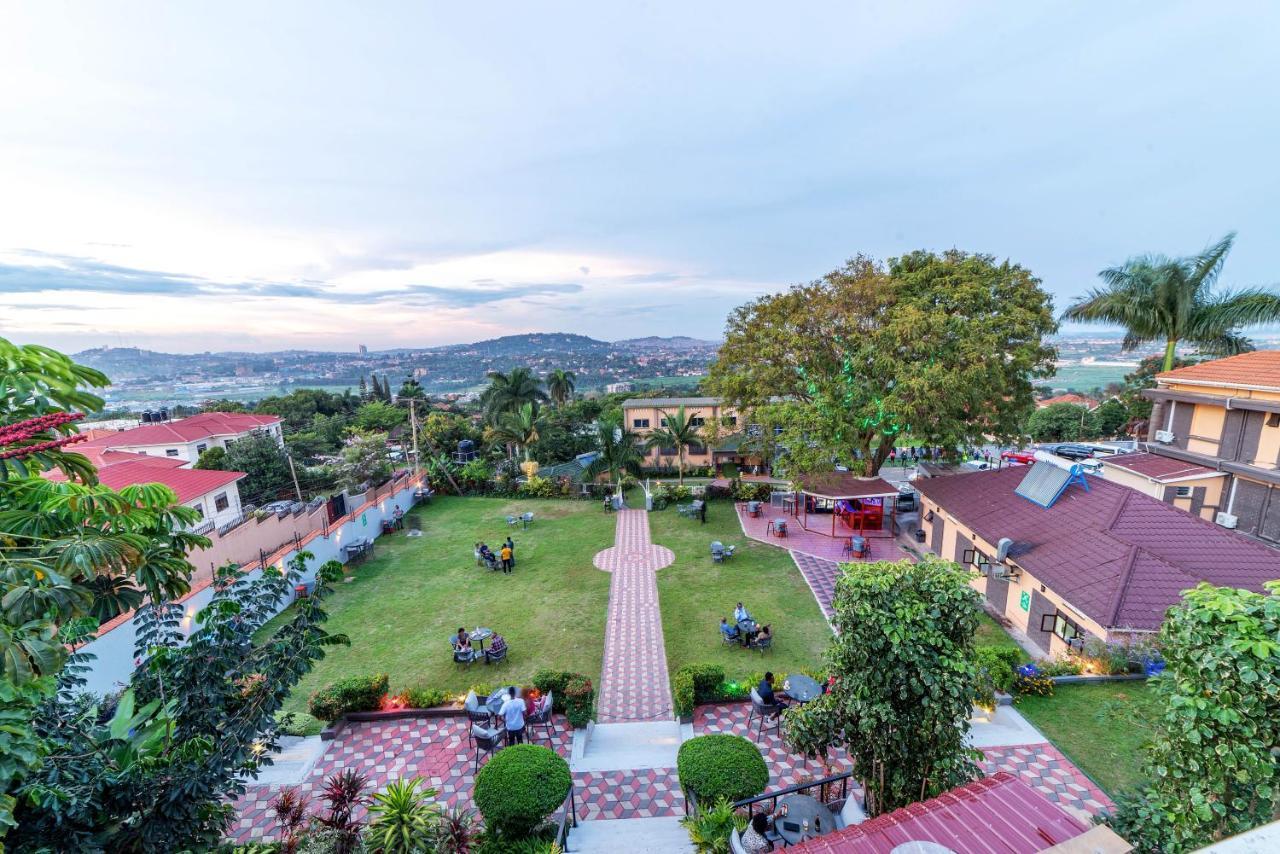 Afro Park Hotel Kampala Exteriér fotografie